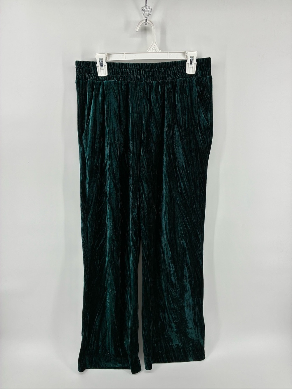 Women's Velvet Wide-Leg Pants in Dark Green